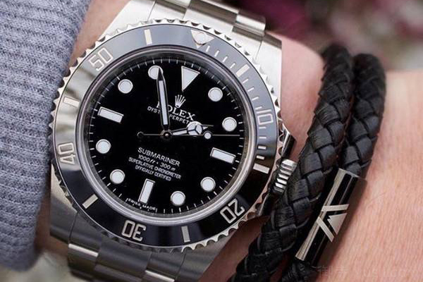Custom luxury watches
