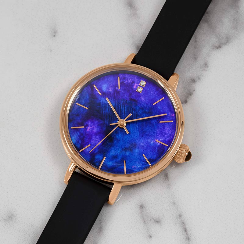 Analog Quartz Women Watch