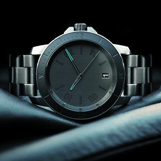 men wrist watch.jpg men wrist watch.jpg