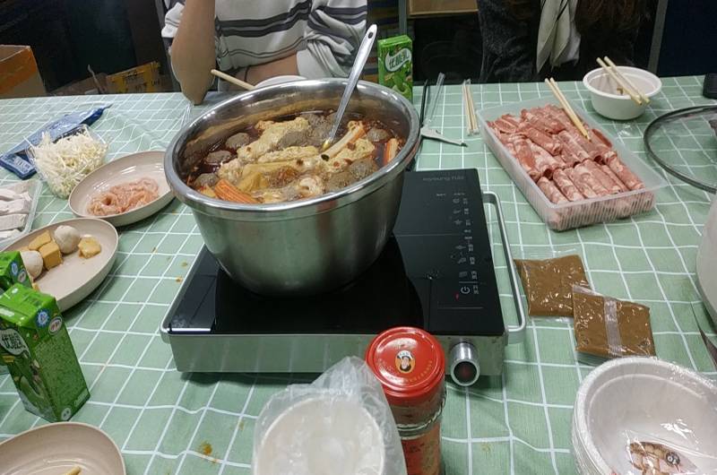 chafing dish.jpg chafing dish.jpg