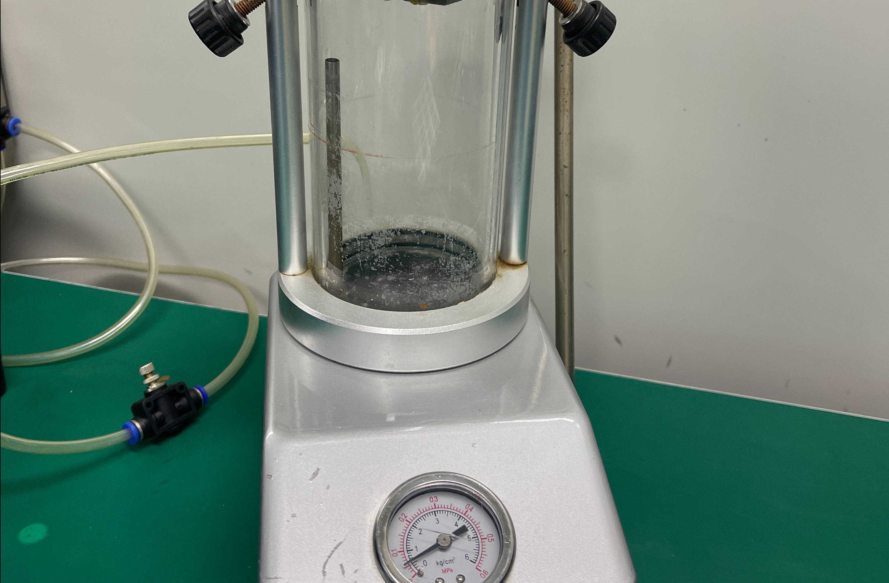 Our pressure waterproof testing machine