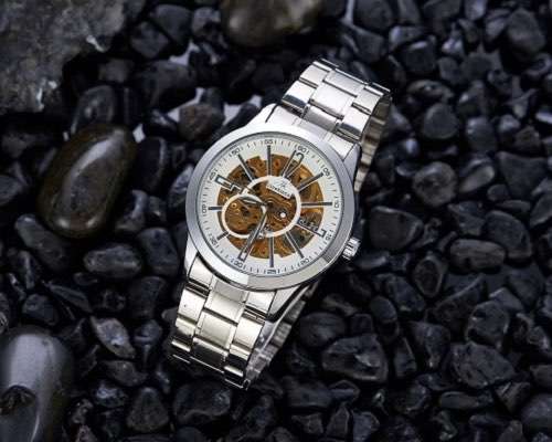 The common sense of winding a mechanical watch